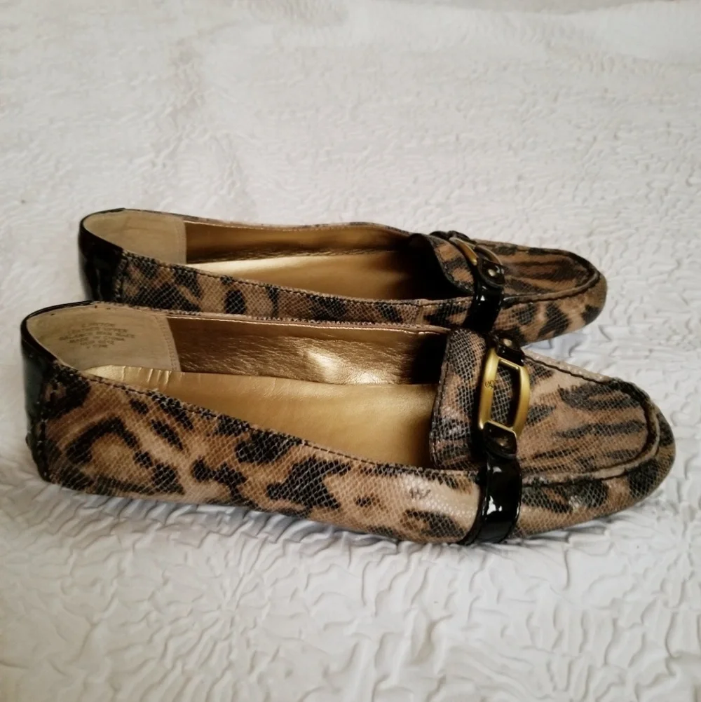 Circa Joan & David Women Snake Print Driving Loafers Shoes - Picture 8 of 8